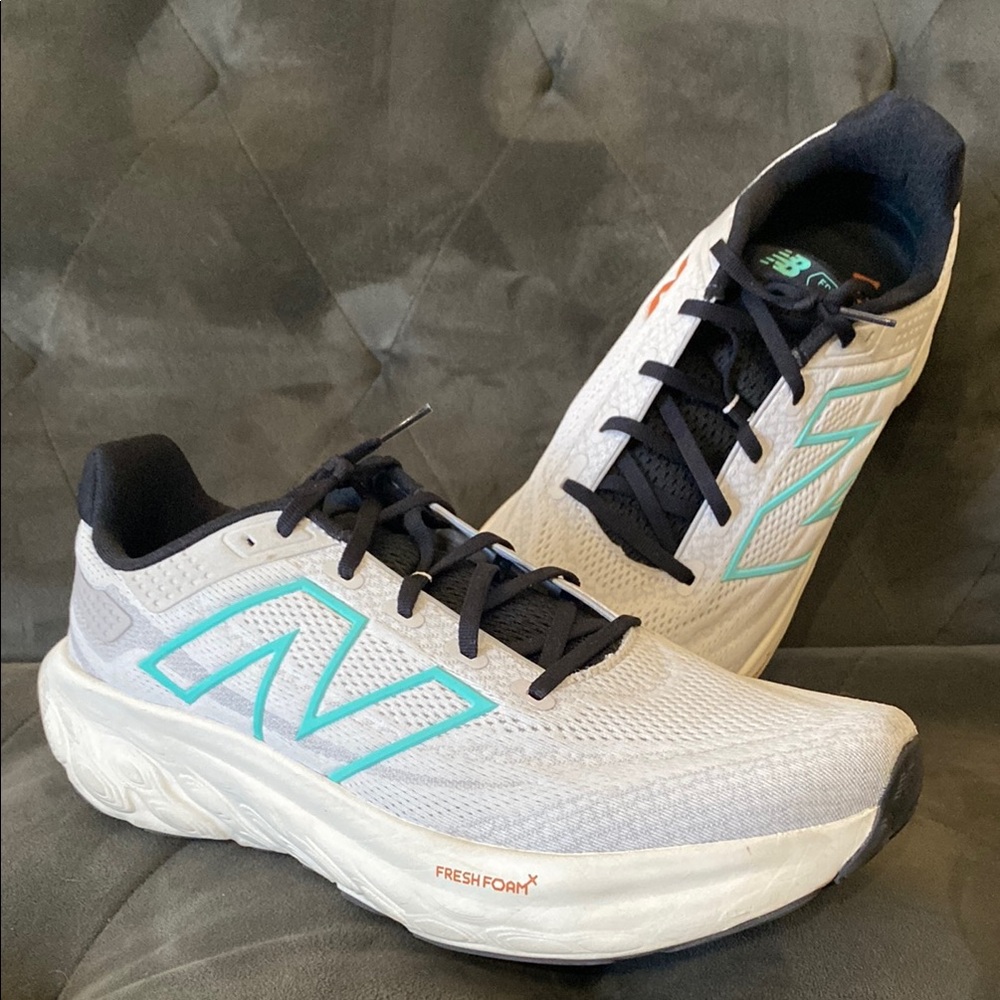 New Balance Men’s Fresh Foam 1080 V13 Sneakers Grey Matter/Cyber Jade/Black